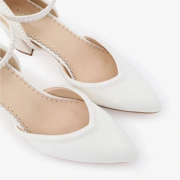NWT Kailee P. White Satin Women's Block Heel with Mini Pearls Bridal Shoes 6 - Picture 4 of 6
